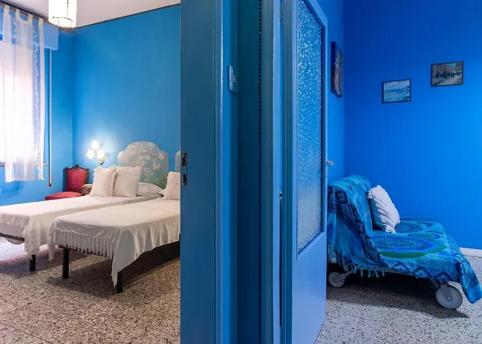 Apartament Guesthost - Un Tocco Di Blu - La Vegra